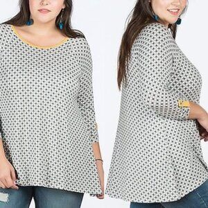 Matilda Jane | Gray & Maze Geometric Starstruck Tee | Size Small